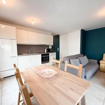 Апартаменты Charming Terrace With Garden Views - Center *